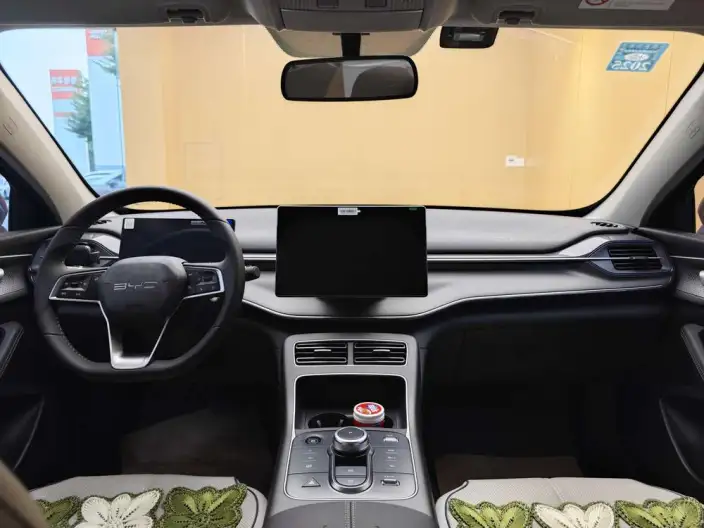 BYD Destroyer 05 2023 Model DM-i Champion Edition 55KM Luxury Model – фото 10
