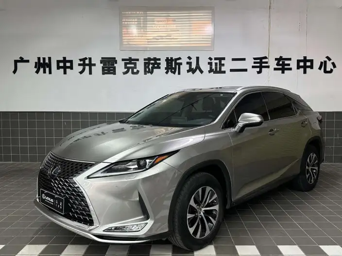 Lexus RX 2020 Model Facelift 300 2WD Comfort Edition