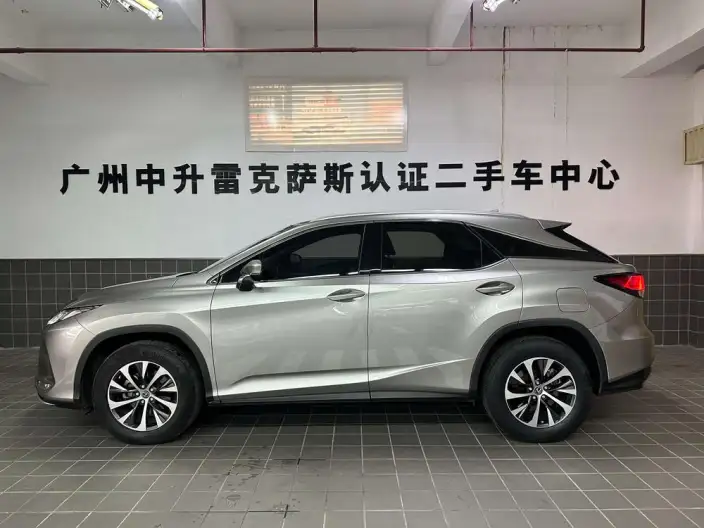 Lexus RX 2020 Model Facelift 300 2WD Comfort Edition