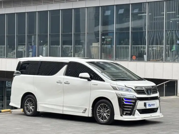 Vellfire 2021 Model Toyota Crown Hybrid 2.5L HV Deluxe Edition – фото 3