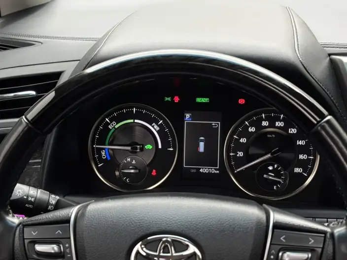 Vellfire 2021 Model Toyota Crown Hybrid 2.5L HV Deluxe Edition – фото 9