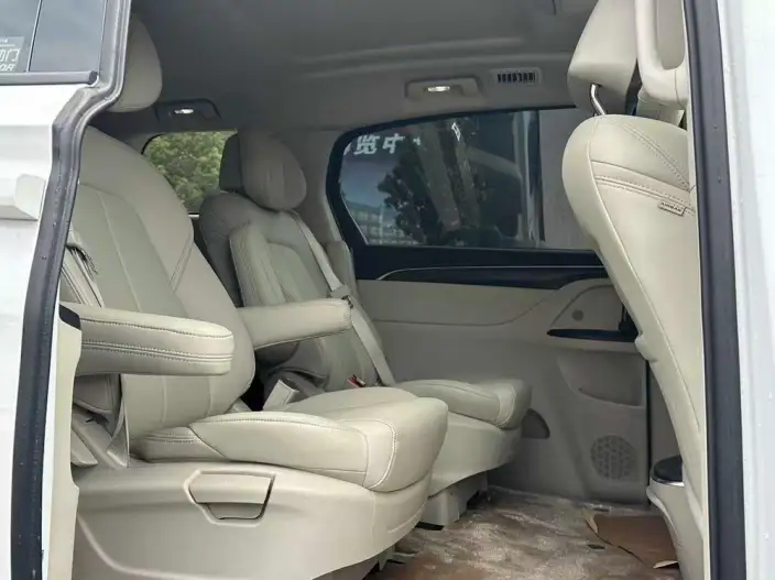Buick GL8 2023 Model ES Luzun 2.0T Comfort Model – фото 8
