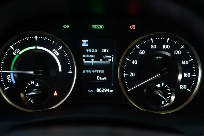 Elfa 2021 Model Hybrid 2.5L Premium Edition – фото 9