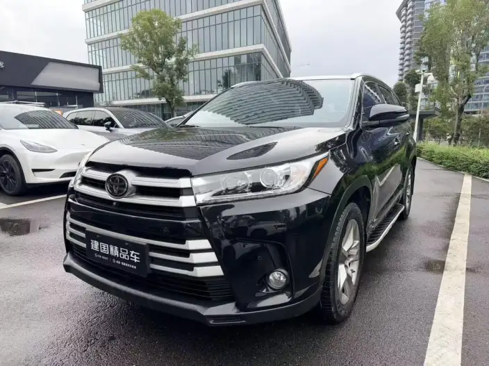Toyota Highlander 2021 Model 2.0T 4WD Deluxe Edition 7 seat – фото 1
