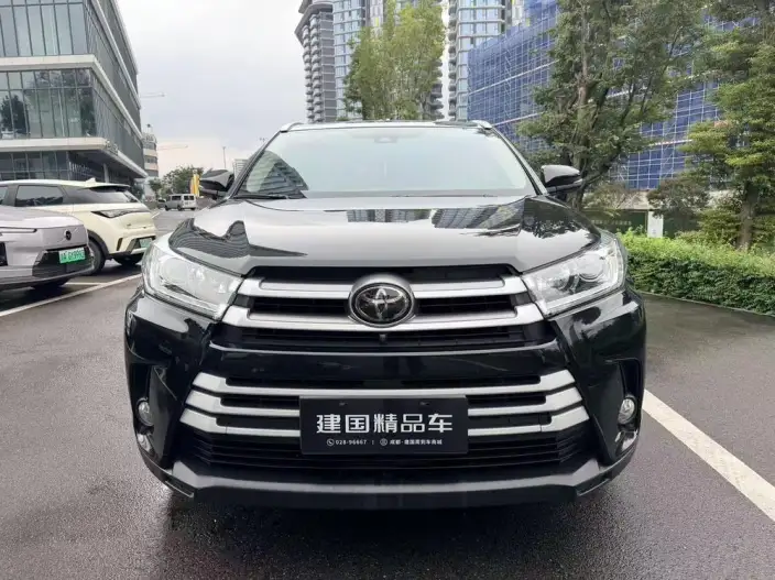 Toyota Highlander 2021 Model 2.0T 4WD Deluxe Edition 7 seat – фото 2
