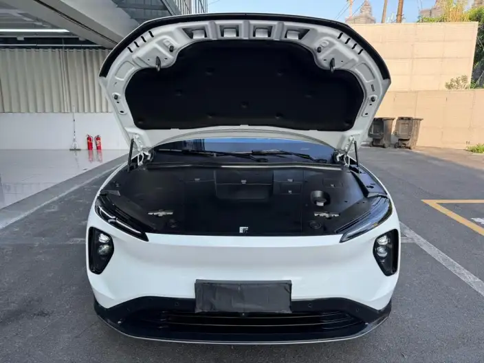 NIO ES6 2024 Model 75kWh – фото 8