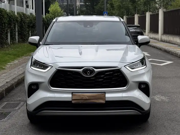 Toyota Highlander 2026 Model Hybrid 2.5L 2WD Elite Edition 5 seat – фото 2