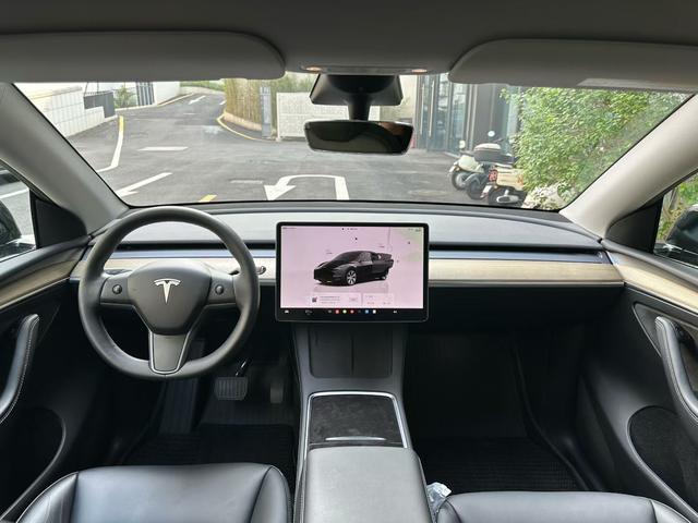 Tesla Model Y 2022 Facelift RWD – фото 6
