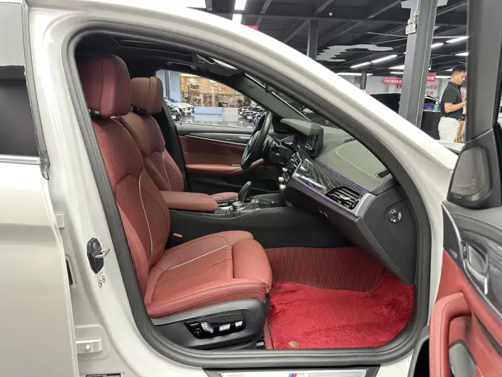 BMW 5 Series 2023 Model 530Li Exclusive Model M Sports Set – фото 7