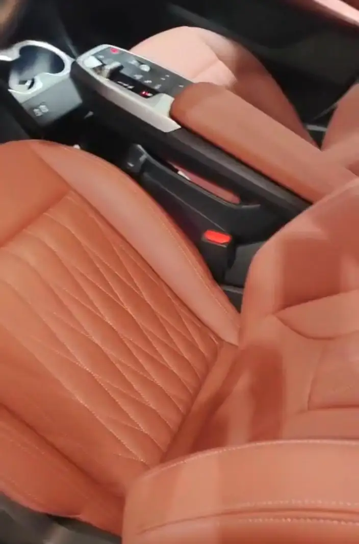 BMW X1 2026 Model sDrive25Li M Sports Set – фото 7
