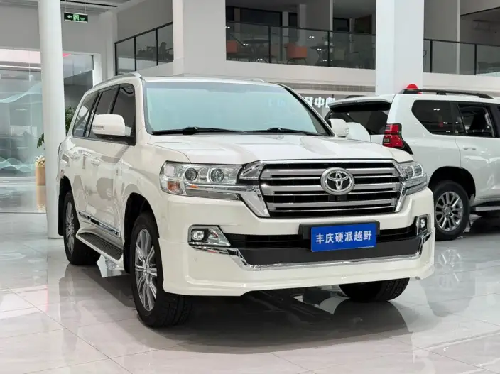 Land Cruiser （import 2020 Model 4.0L Automatic 4WD 7 seat Parallel Imported
