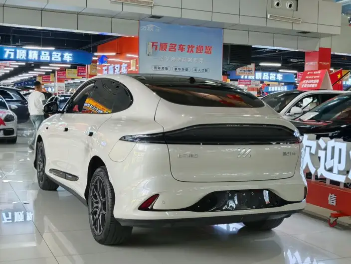 IM LS6 2023 Model Max Standard Edition