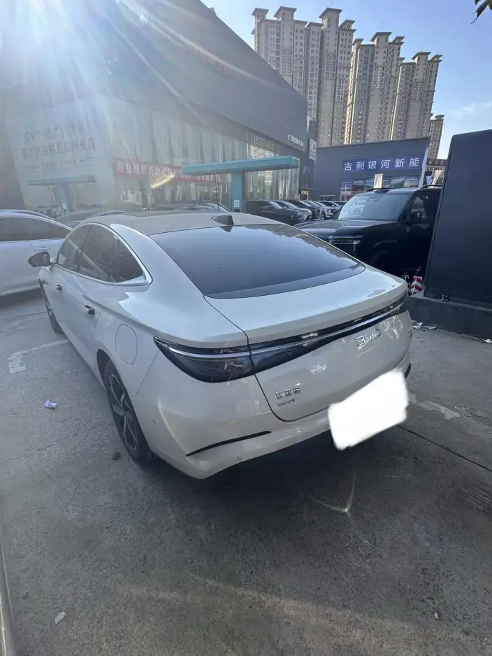 BYD Seal 07DM 2026 Model DM-i 230KM Flagship Model – фото 5