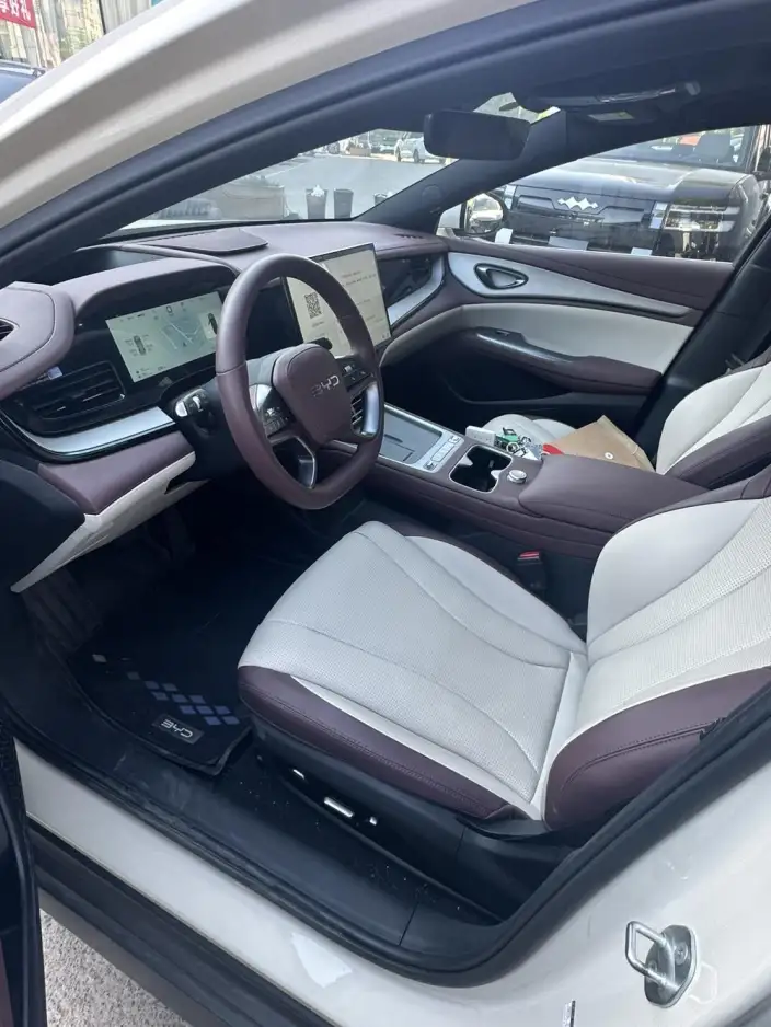 BYD Seal 07DM 2026 Model DM-i 230KM Flagship Model – фото 9