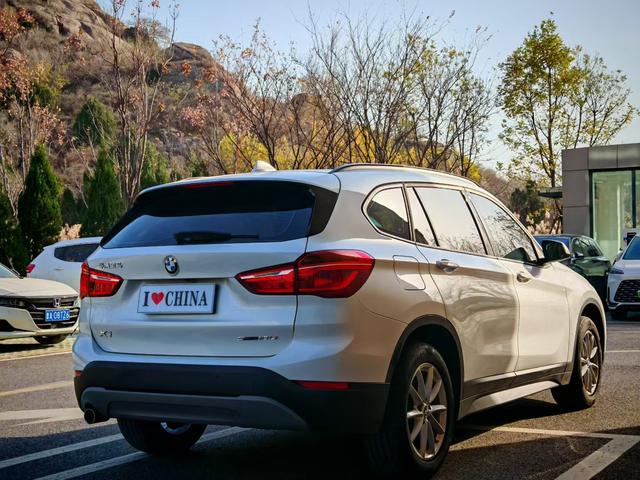 BMW X1 2019 sDrive18Li Fashion – фото 4