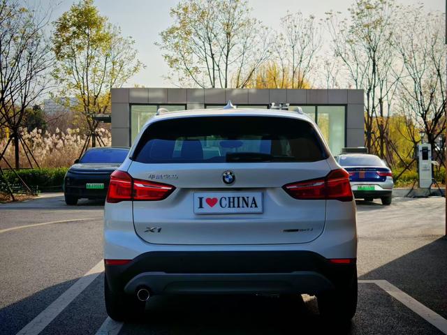 BMW X1 2019 sDrive18Li Fashion – фото 5