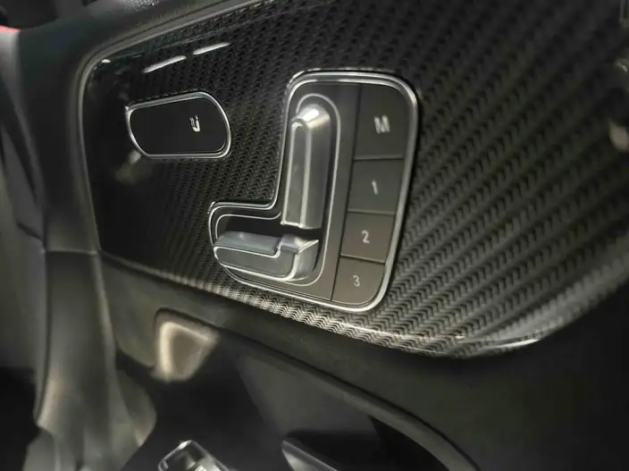 Mercedes-Benz GLB AMG 2024 Model AMG GLB 35 4MATIC – фото 8