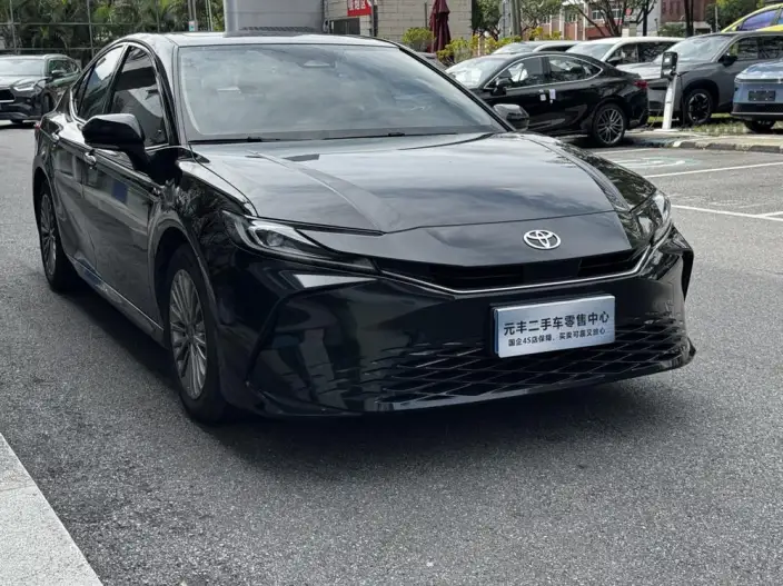 Toyota Camry 2024 Model Hybrid 2.0HGVP Deluxe Edition