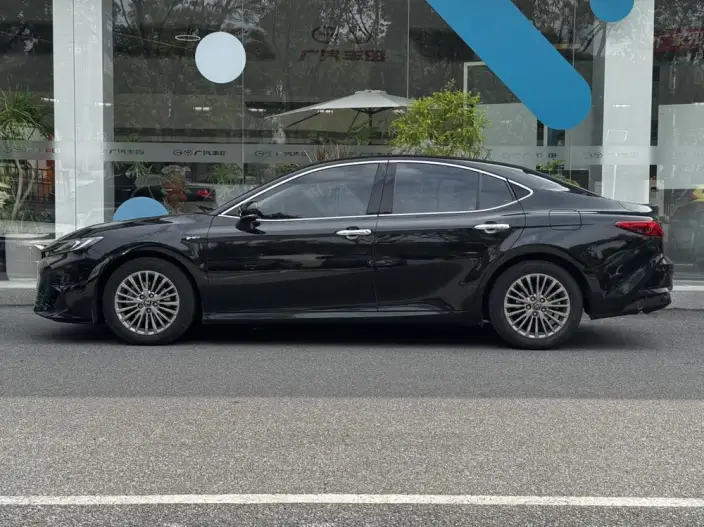 Toyota Camry 2024 Model Hybrid 2.0HGVP Deluxe Edition