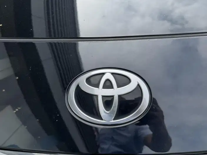 Toyota Camry 2024 Model Hybrid 2.0HGVP Deluxe Edition – фото 10