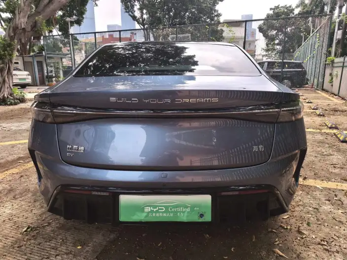 BYD Seal 2022 Model 550KM Standard Battery Life Rear Drive Edition Noble Model
