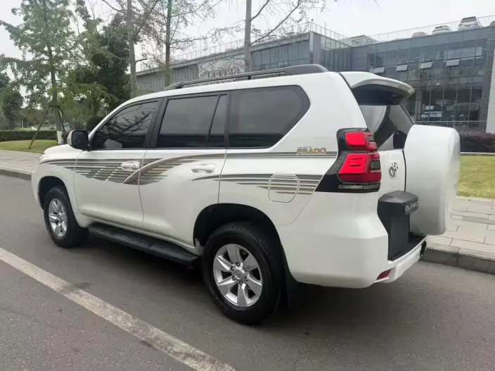 Prado import0 2020 Model 3.0L Automatic 4WD 7 seat Parallel Imported