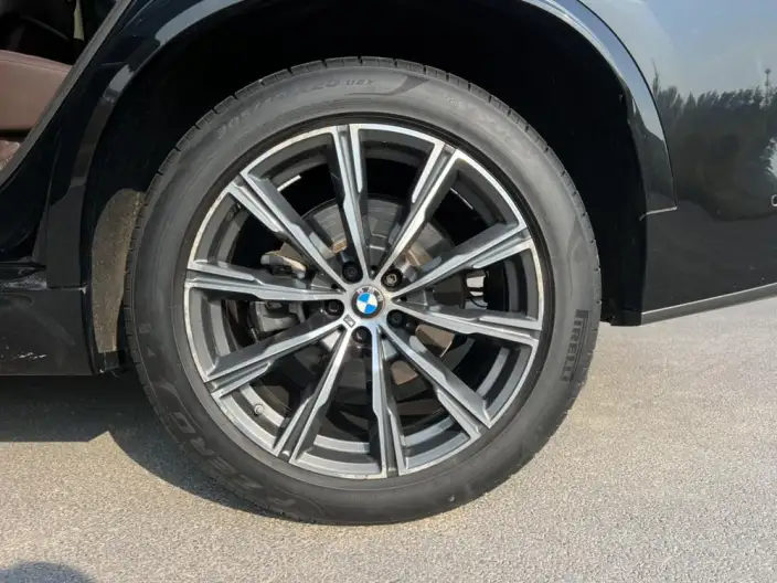 BMW X5 2022 Model xDrive 30Li Exclusive Model M Sports Set – фото 9