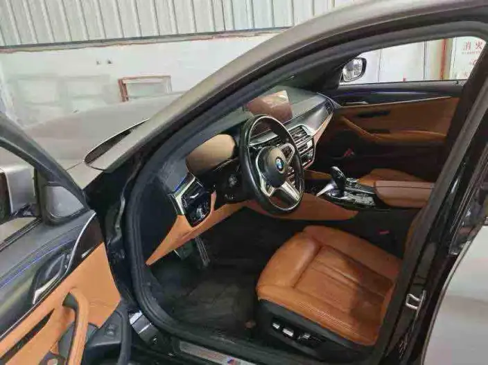 BMW 5 Series Imported 2022 Model 540i Fashion edition M Sports Set – фото 8