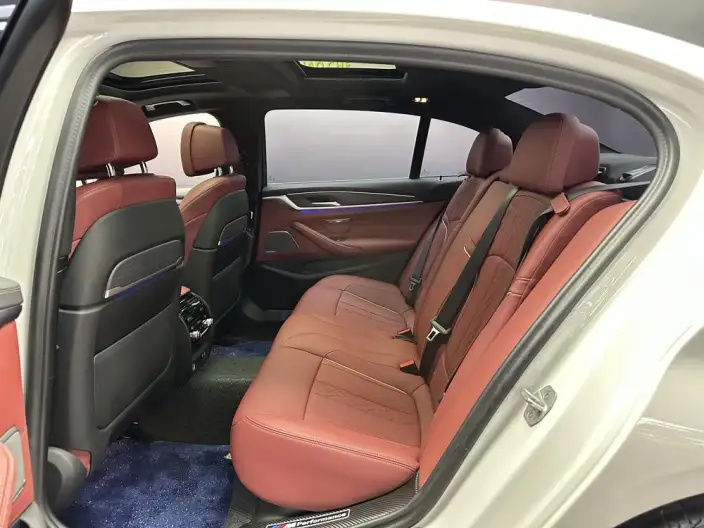 BMW 5 Series 2023 Model 530Li Exclusive Model M Sports Set – фото 8