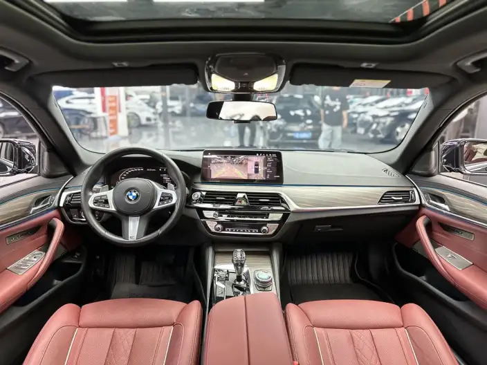 BMW 5 Series 2022 Model Facelift 530Li Exclusive Model M Sports Set – фото 5