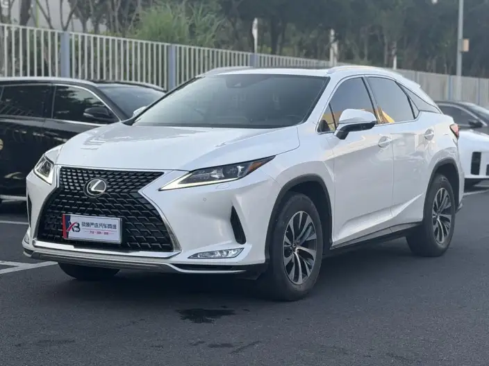 Lexus RX 2020 Model Facelift 300 2WD Comfort Edition