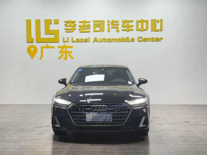 Audi A7 L 2024 Model 45 TFSI Luxury Model – фото 2