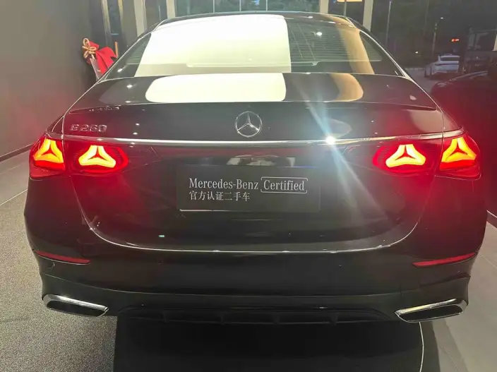 Mercedes-Benz E-Class Imported 2024 Model E 260 Sports Edition – фото 5