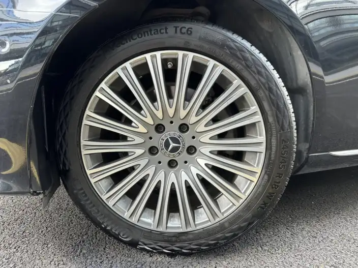 Mercedes-Benz E-Class 2023 Model E 300 L Luxury Model sedan – фото 9
