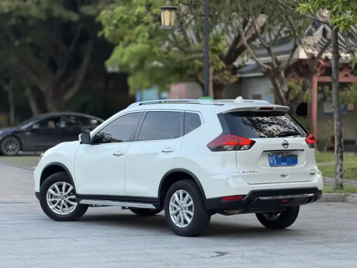 Nissan X-Trail 2020 Model 2.0L CVT Smart Connect Comfort Edition 2WD – фото 5
