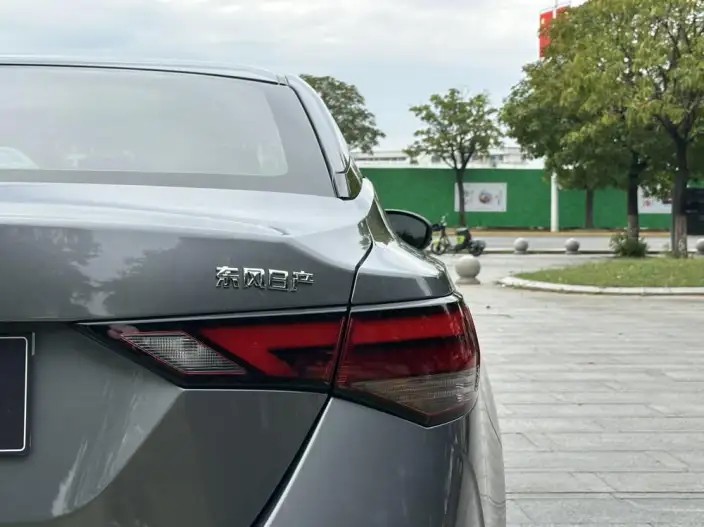 Nissan Sylphy 2022 Model 1.6L XL CVT Yuexiang Edition – фото 8