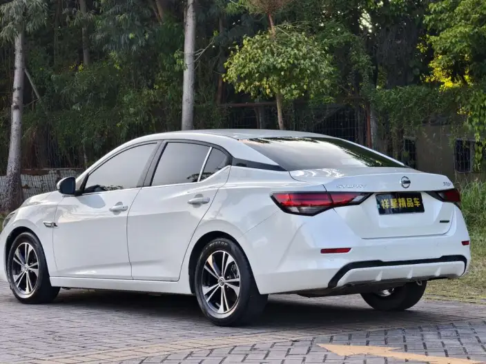 Nissan Sylphy 2020 Model 1.6L XL CVT Yuexiang Edition – фото 4