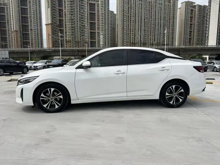 Nissan Sylphy 2023 Model 1.6L CVT Yuexiang Edition – фото 4