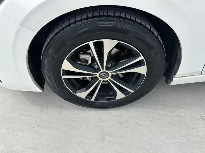 Nissan Sylphy 2023 Model 1.6L CVT Yuexiang Edition – фото 10