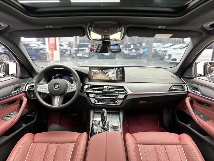 BMW 5 Series 2022 Model Facelift II 530Li Exclusive Model M Sports Set – фото 5