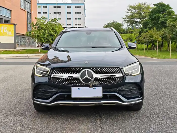 Mercedes-Benz GLC 2020 Model GLC 260 L 4MATIC Luxury Model – фото 2