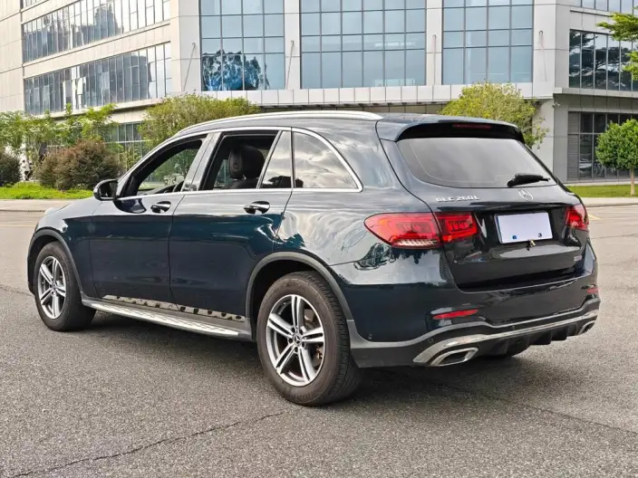 Mercedes-Benz GLC 2020 Model GLC 260 L 4MATIC Luxury Model – фото 4