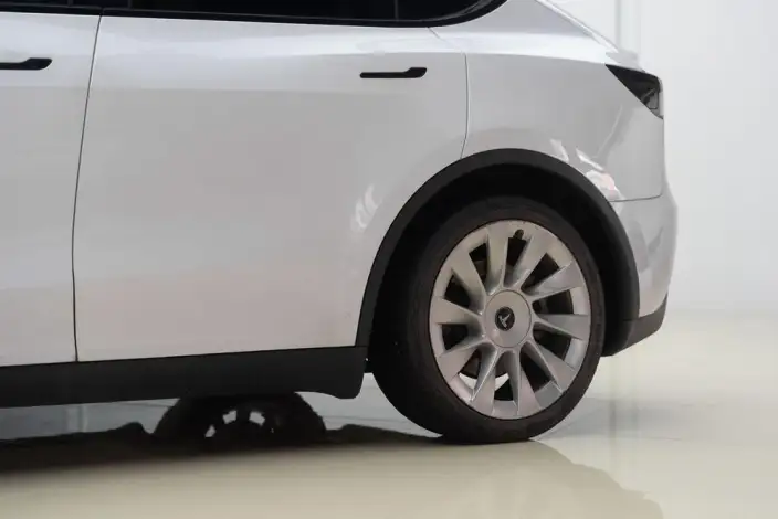 Model Y 2022 Model Rear-wheel drive version – фото 10