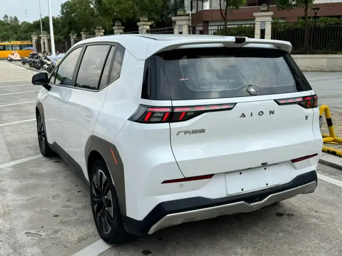 AION Y 2021 Model 70 Technology Edition Vitality Edition