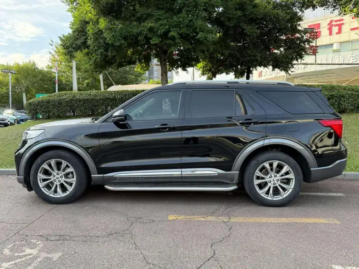 Ford Explorer 2020 Model EcoBoost 285 4WD Fashion edition 7 seat – фото 3