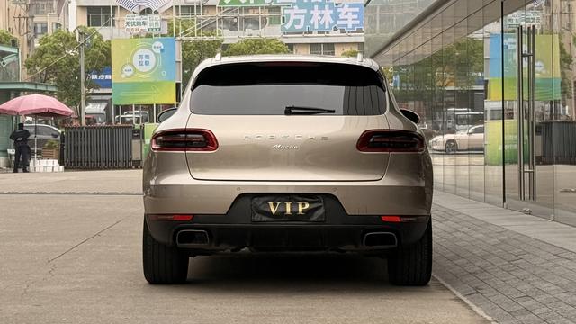 Porsche Macan 2014 Macan 2.0T – фото 3