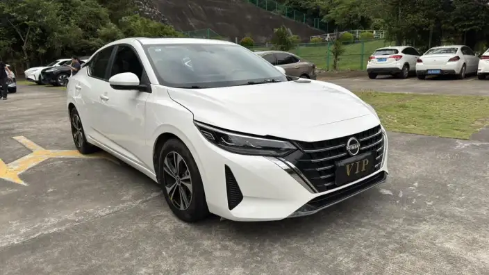 Nissan Sylphy 2023 Model 1.6L CVT Yuexiang Edition – фото 3