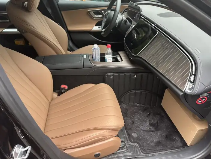 Mercedes-Benz E-Class 2025 Model E 300 L Fashion Model sedan – фото 9