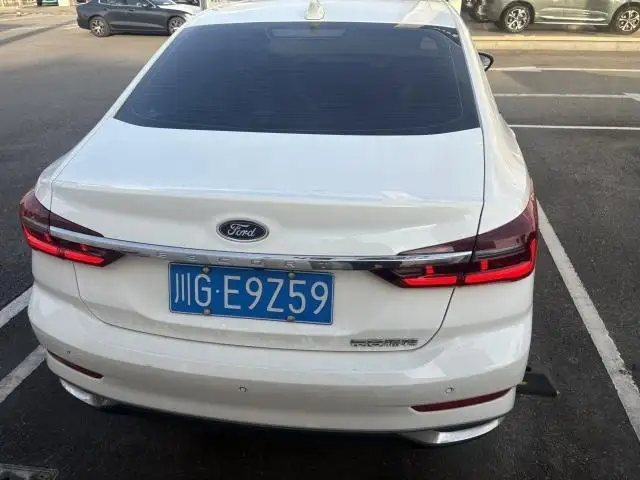 Ford Escort 2021 Model 1.5L Automatic Diamond Edition – фото 4