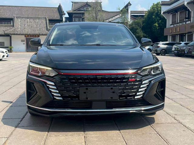 Yixuan MAX 2022 1.5T Super Cool Dad Edition – фото 2